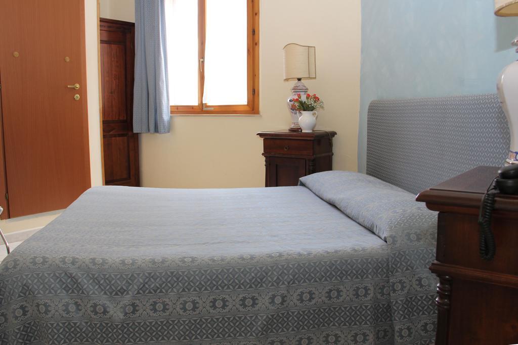 Gemini Camere E Suites غروسيتو المظهر الخارجي الصورة